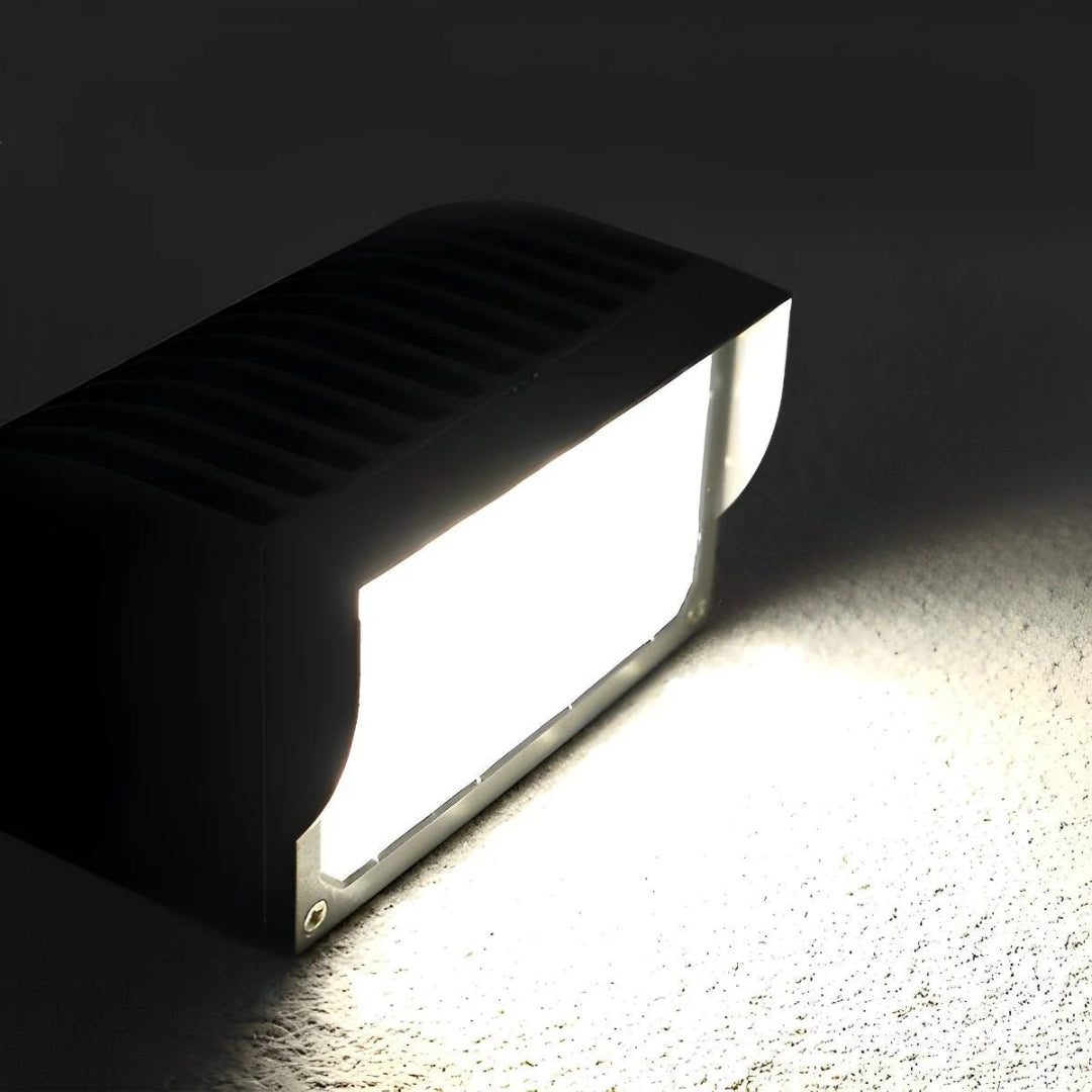 Architectural LED Outdoor Wall Lamp