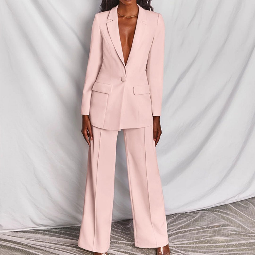 Chic Women's Blazer Trouser Set