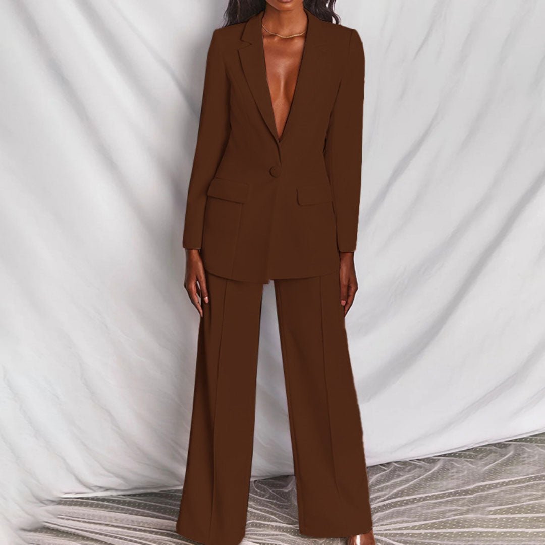 Chic Women's Blazer Trouser Set