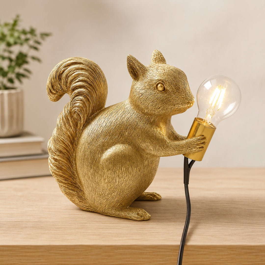 Squirrel-Inspired LED Table Lamp with Warm Light