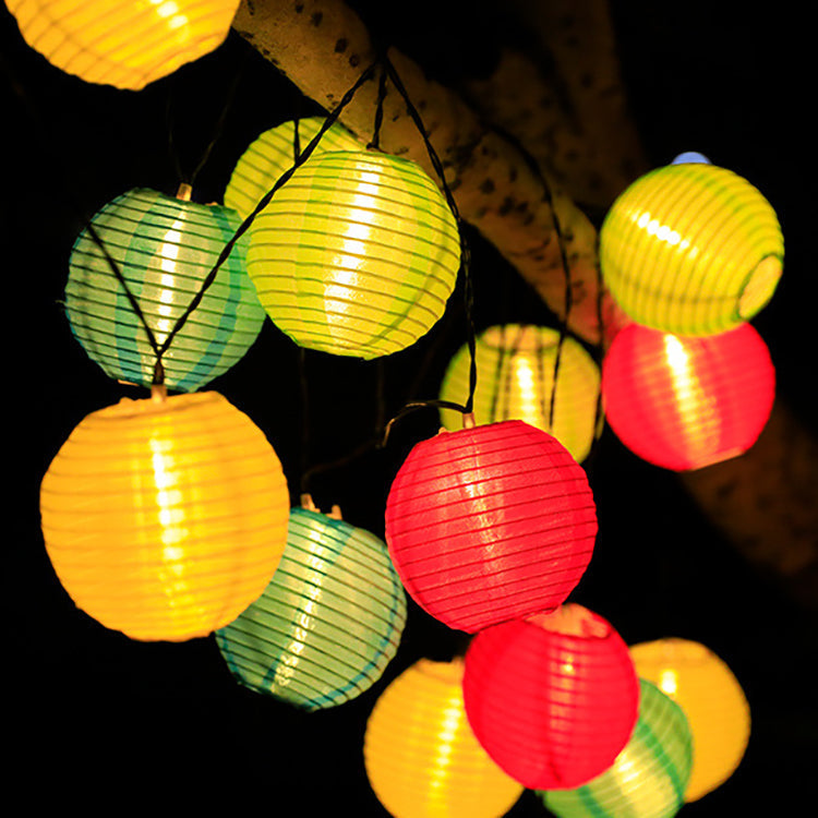 Decorative Outdoor Garden Lighting with Automatic Dusk Activation