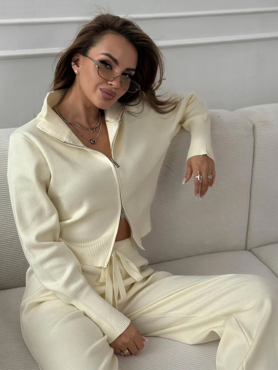 Women's Double-Zip Slim-Fit Knit Sweater Set