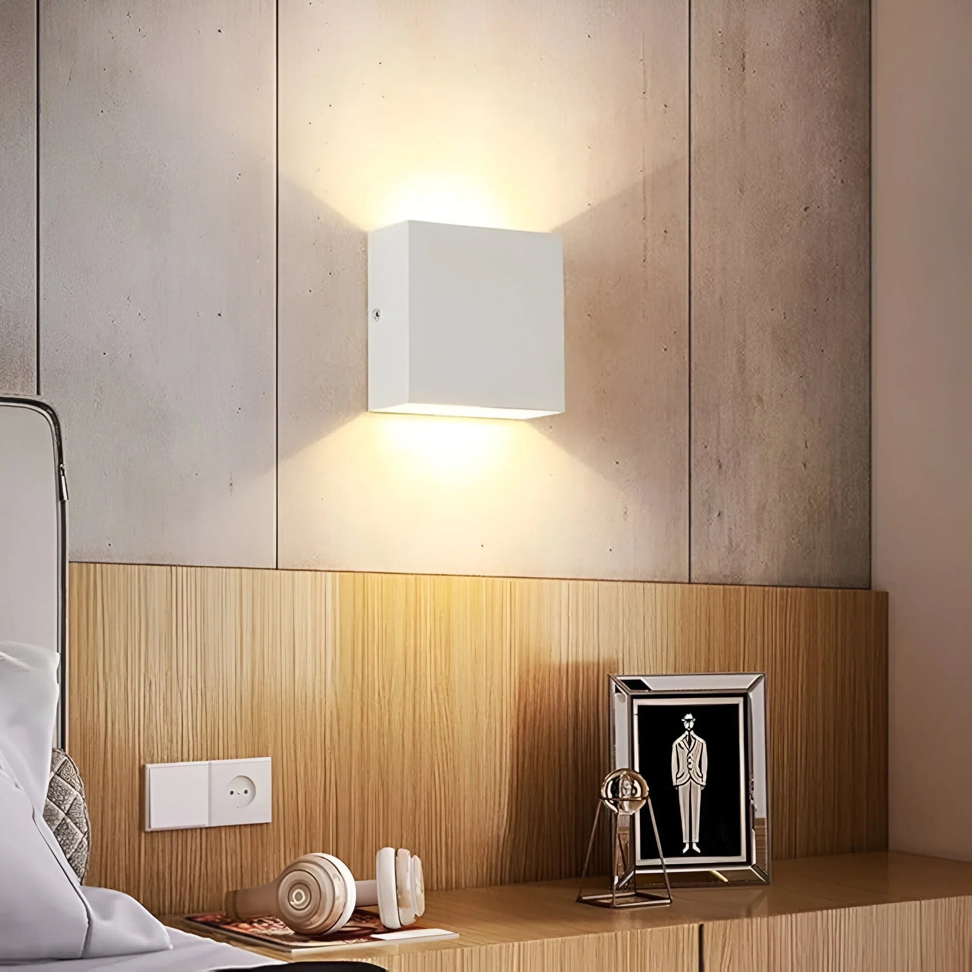 Geometric Adjustable LED Wall Light with Directional Head
