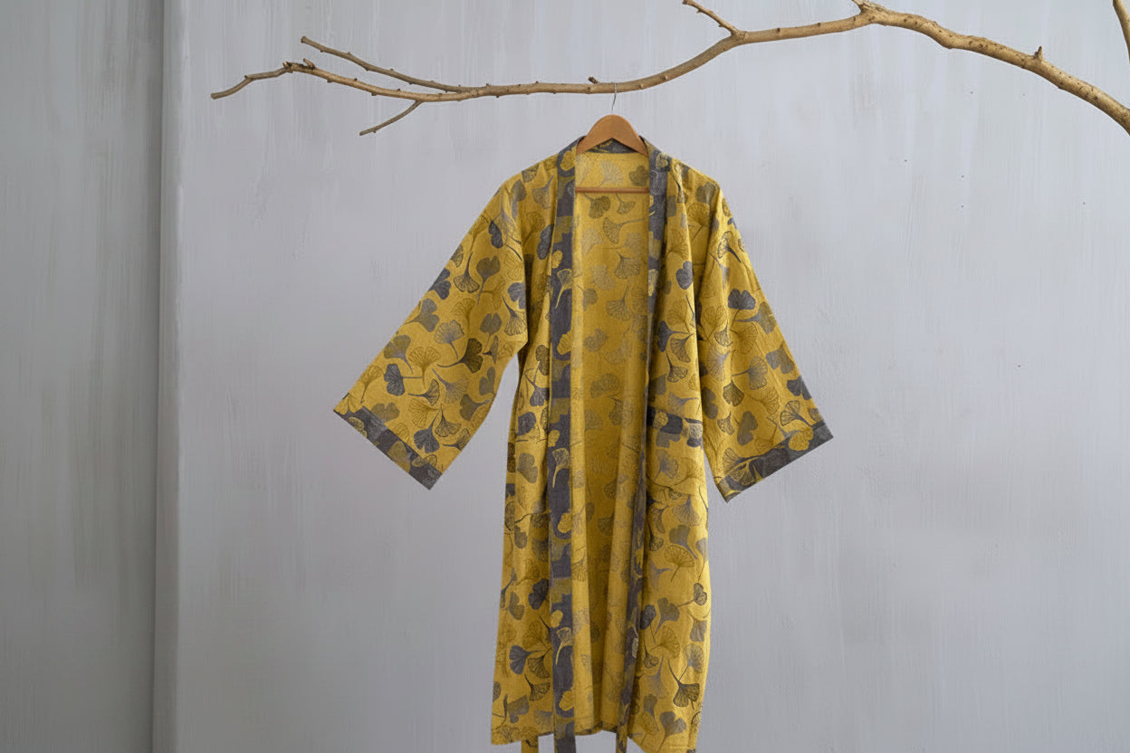 Ginkgo Biloba Leaf Pattern Bathrobe