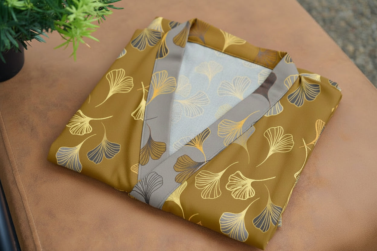 Ginkgo Biloba Leaf Pattern Bathrobe