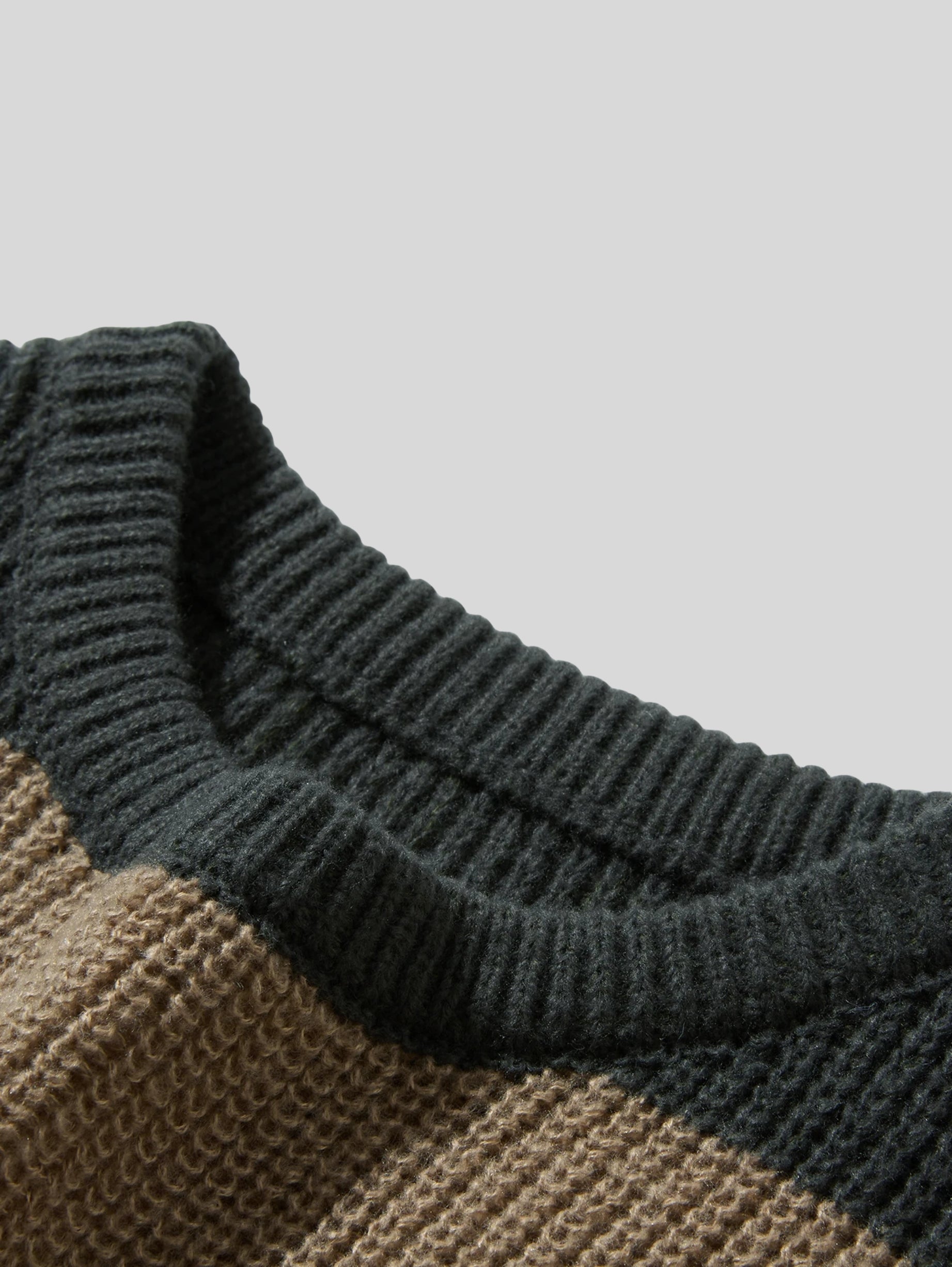 Men’s Striped Sweater