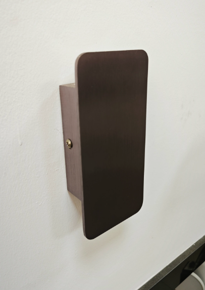 Minimalist LED Wall Light Energy-Efficient Modern Aluminum Wall Lamp