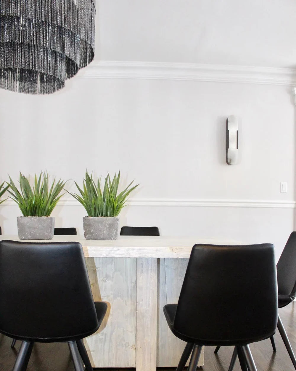 Modern Alabaster Wall Light with Gold Details