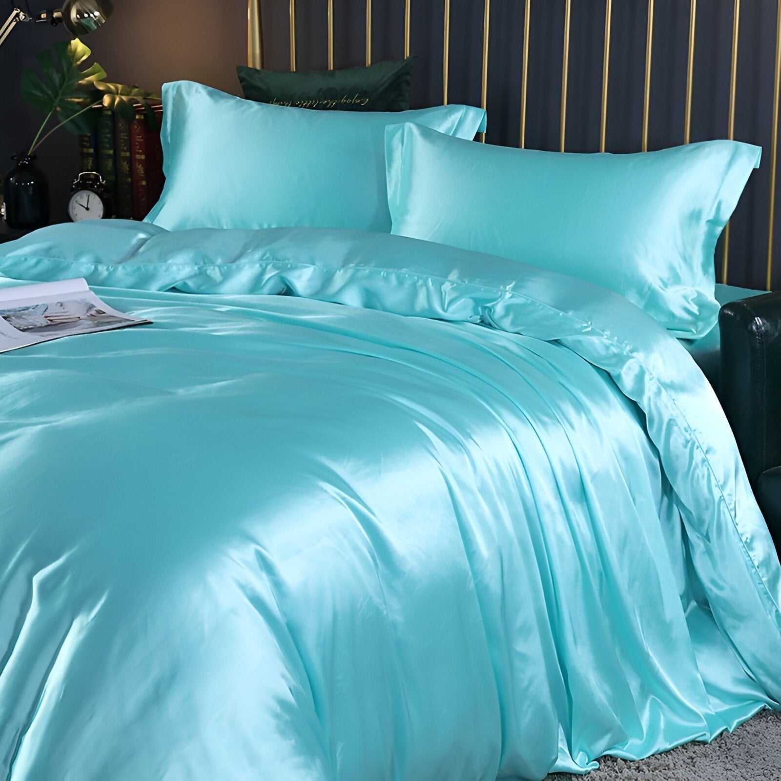Mulberry Silk Duvet Cover with Breathable Temperature-Regulating Design
