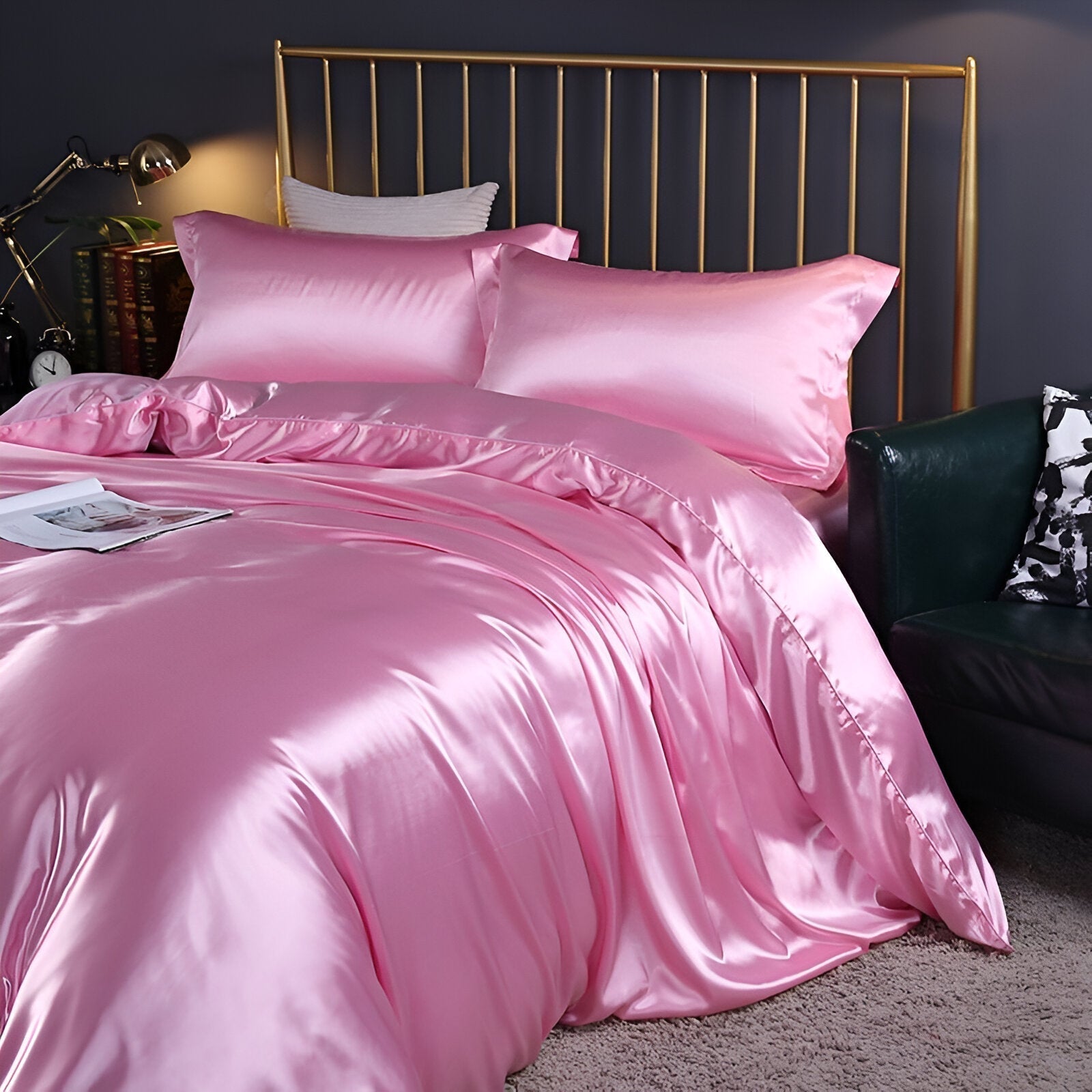 Mulberry Silk Duvet Cover with Breathable Temperature-Regulating Design