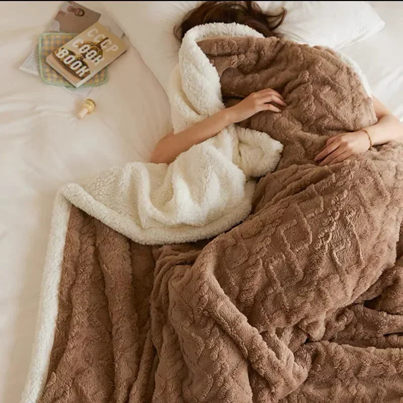 Thick Double-Sided Winter Fleece Blanket with Lamb Wool and Microfibre Flannel