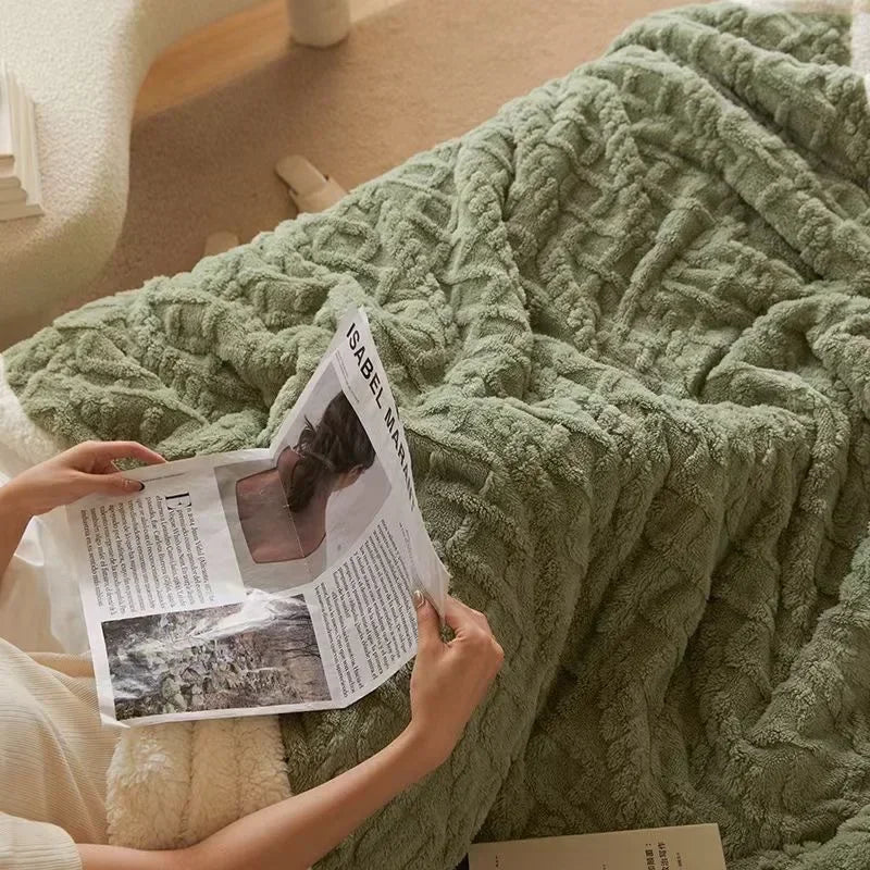 Thick Double-Sided Winter Fleece Blanket with Lamb Wool and Microfibre Flannel