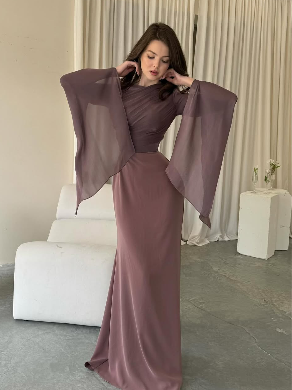 Women's Pleated Maxi Dress – Elegant Slim Fit Design
