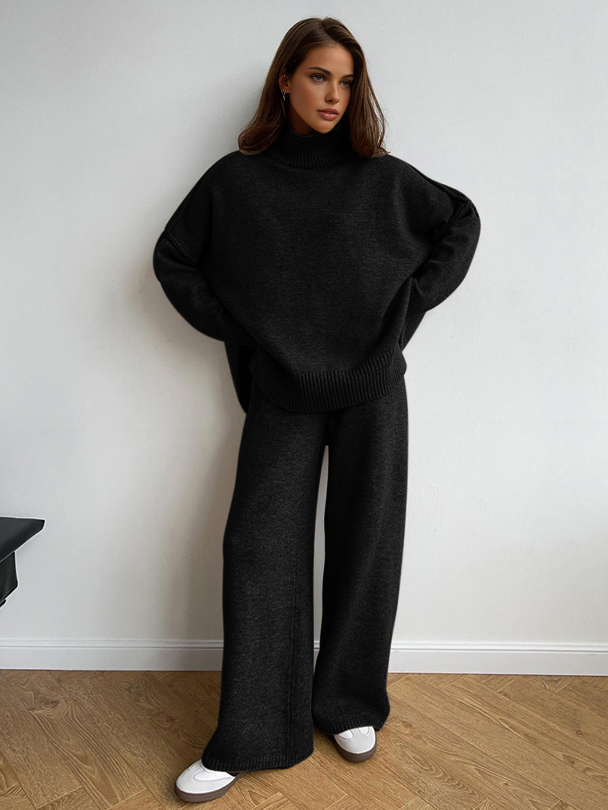 Women’s Turtleneck Knit Pants Set