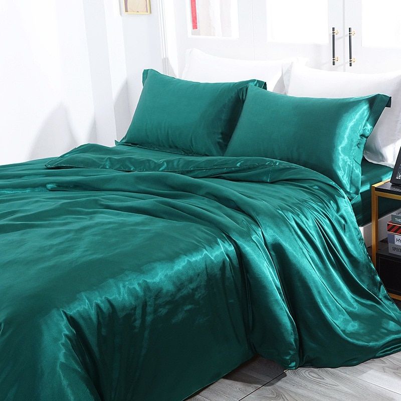 4-Piece Silk Bedding Set Soft Satin Duvet Cover, Fitted Sheet & Pillowcase Set
