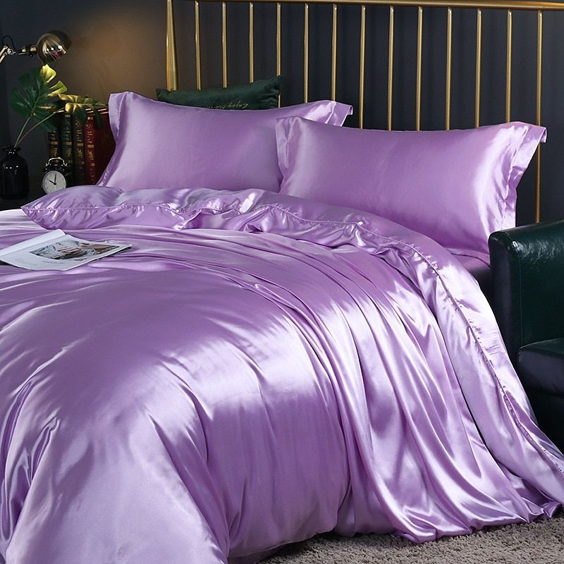 4-Piece Silk Bedding Set Soft Satin Duvet Cover, Fitted Sheet & Pillowcase Set