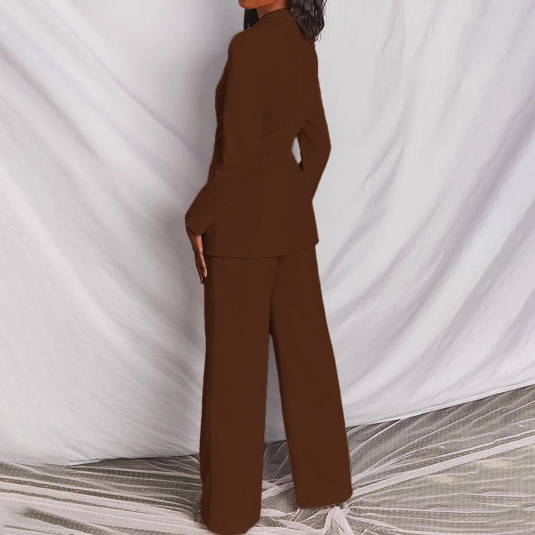 Chic Women's Blazer Trouser Set