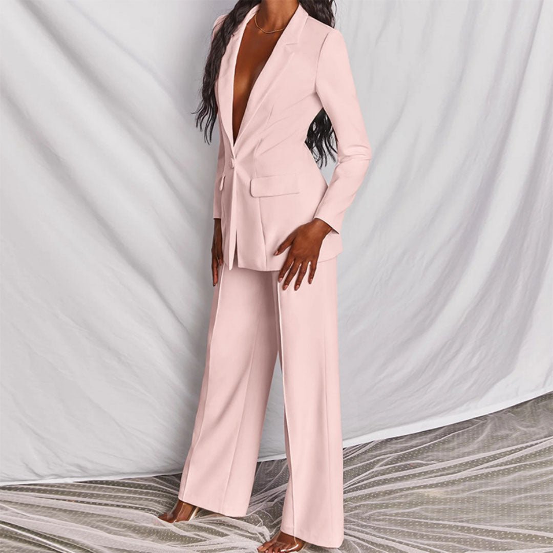 Chic Women's Blazer Trouser Set