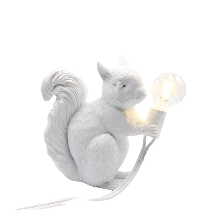 Squirrel-Inspired LED Table Lamp with Warm Light