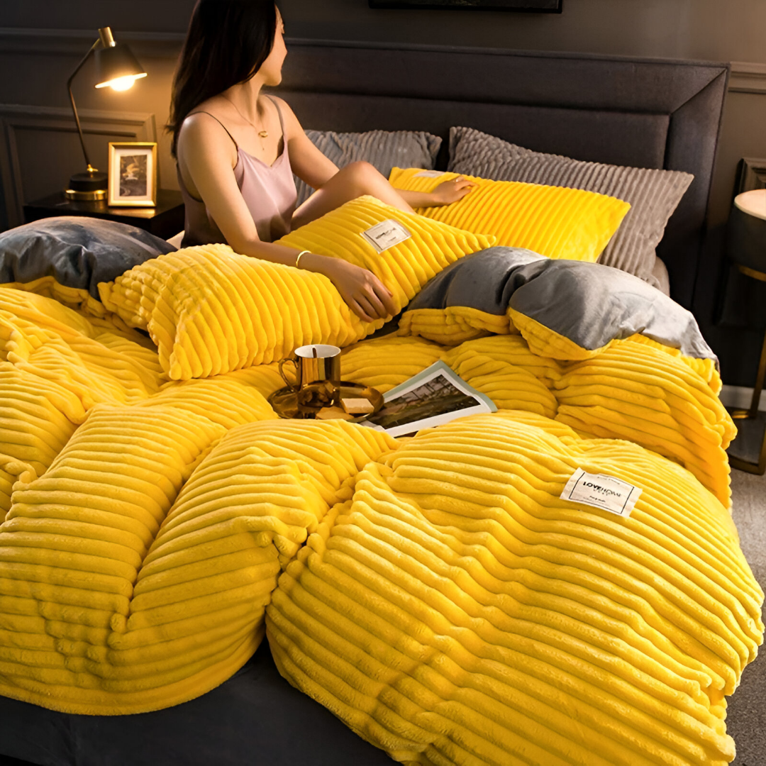 Flannel Bedding Set with Soft Fleece Texture and Warm Winter Comfort