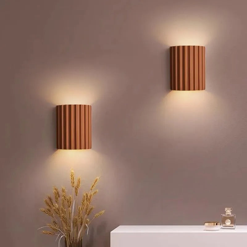 Grooved Up-Down LED Wall Light with Minimalist Design