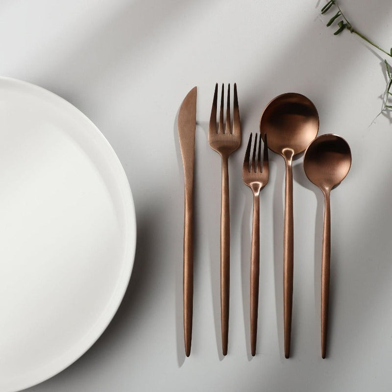 Lead-Free Stainless Steel Cutlery Set with Non-Toxic Finish for Everyday Dining
