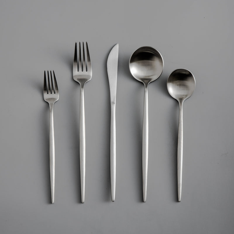 Lead-Free Stainless Steel Cutlery Set with Non-Toxic Finish for Everyday Dining