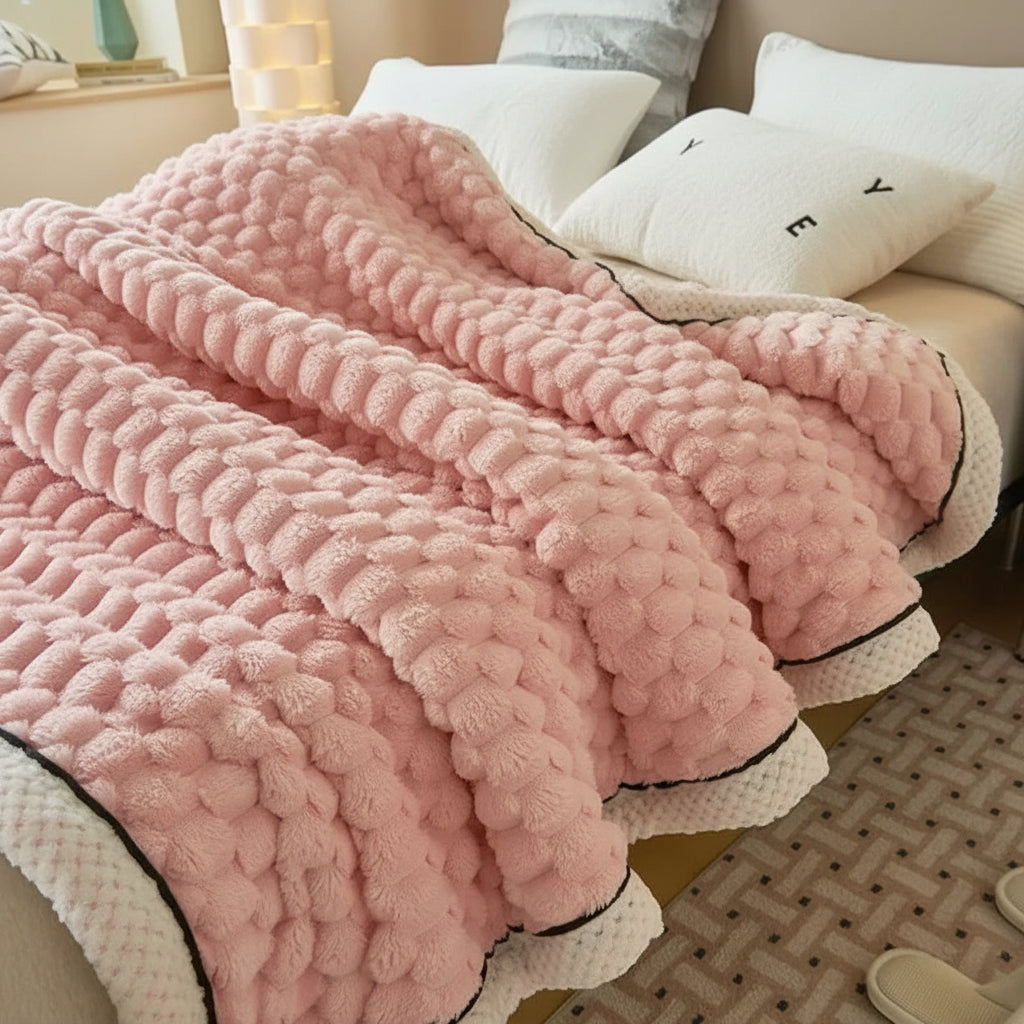 Lightweight Warm Polyester Throw
