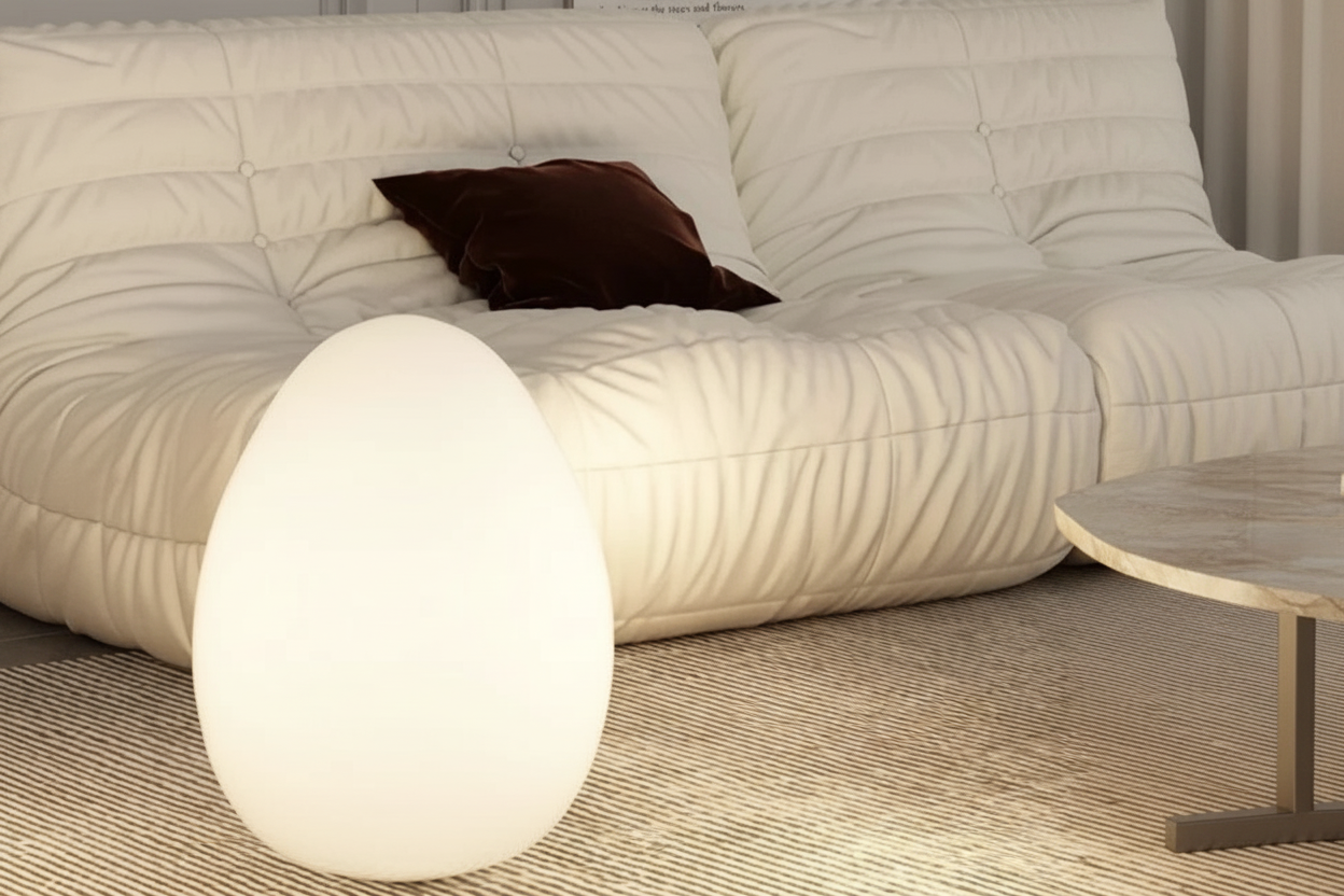 Minimalist Oval Accent Light for Living Room