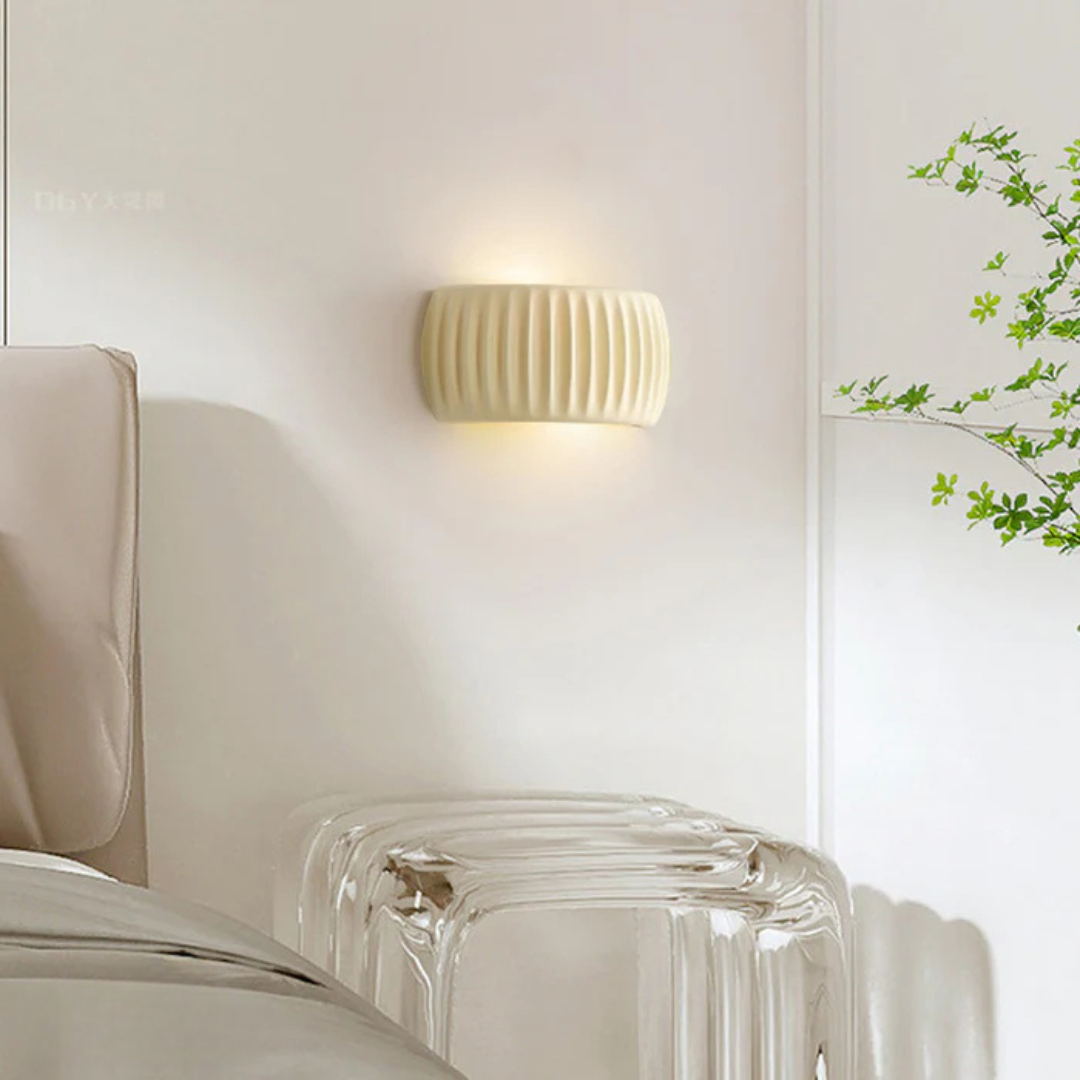 Modern Resin Wall Lamp