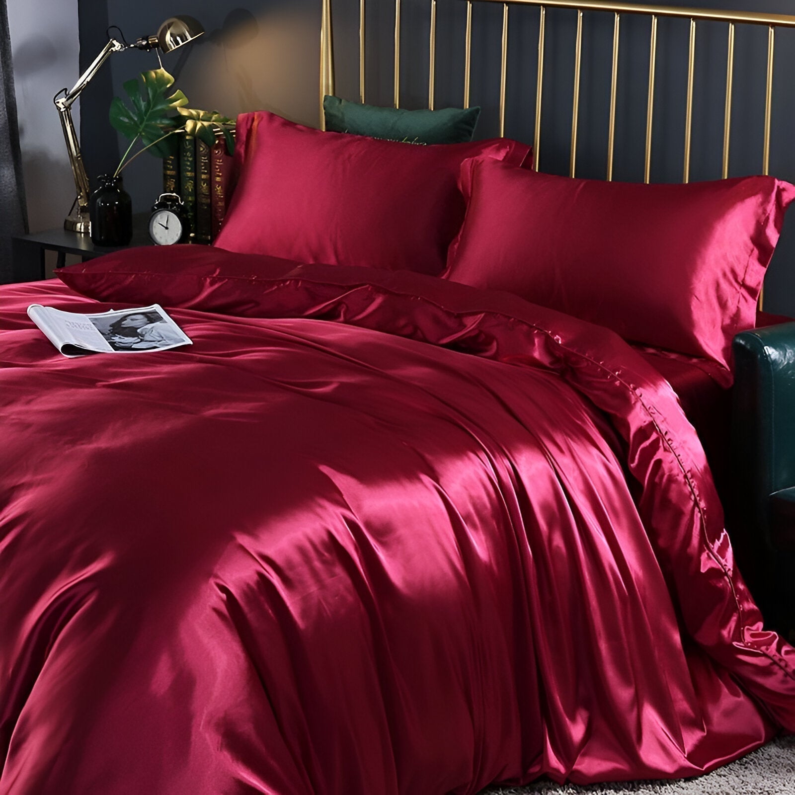 Mulberry Silk Duvet Cover with Breathable Temperature-Regulating Design