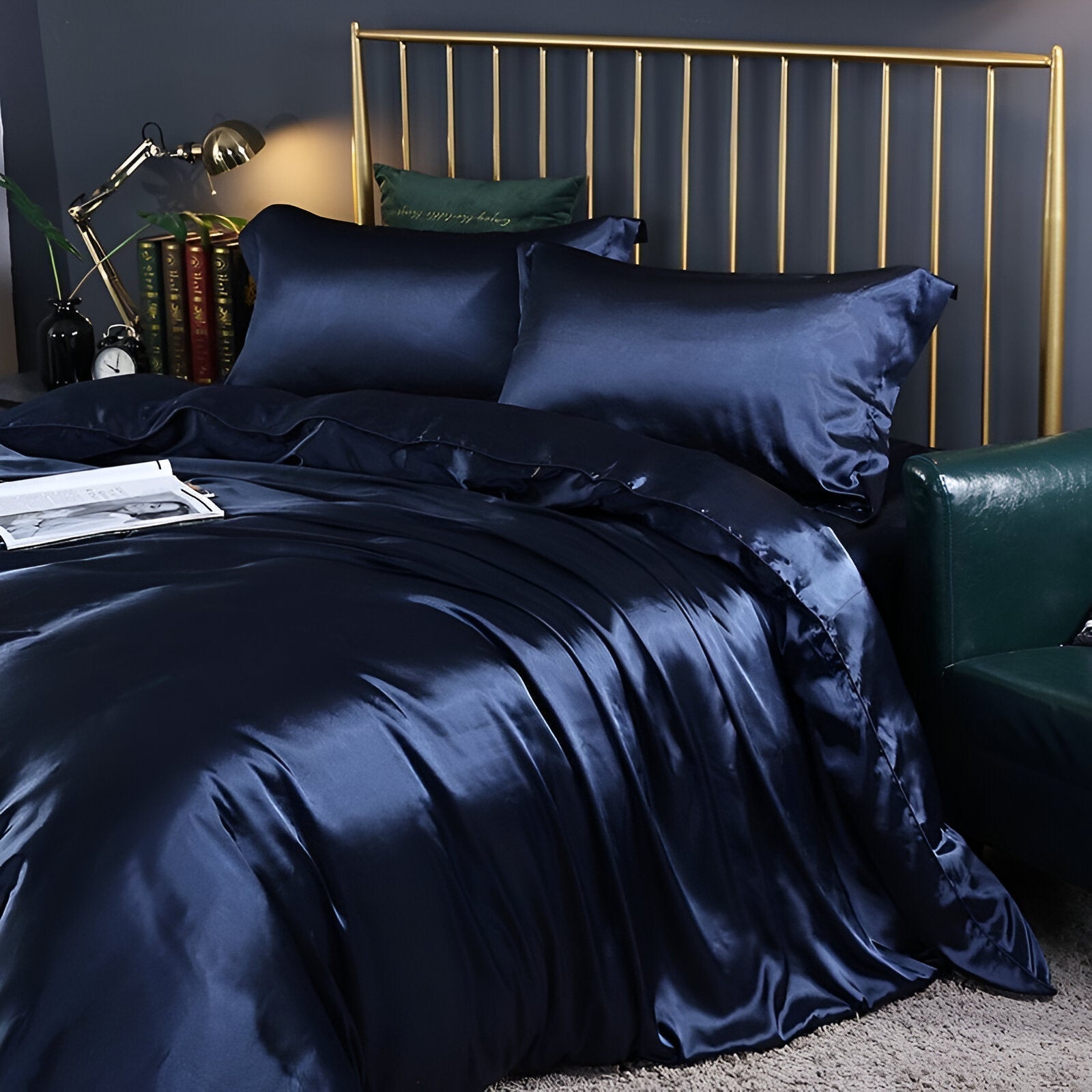 Mulberry Silk Duvet Cover with Breathable Temperature-Regulating Design