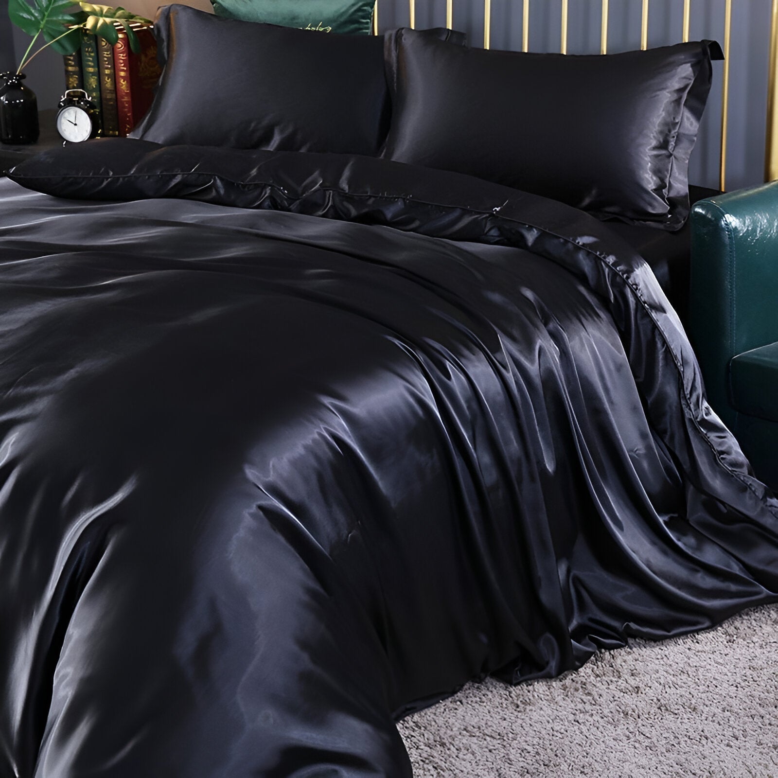 Mulberry Silk Duvet Cover with Breathable Temperature-Regulating Design