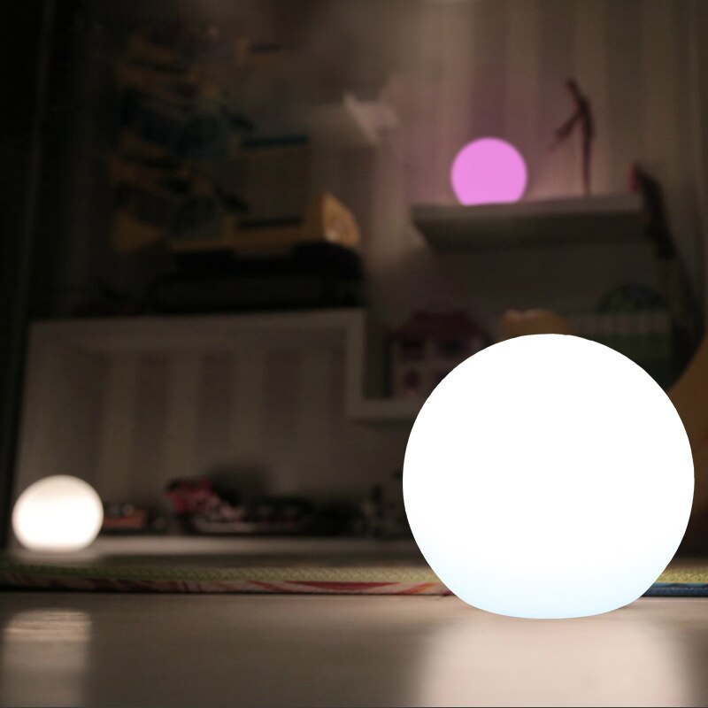 Rechargeable Remote Control Table Lamp with Wireless Design and 8-Hour Battery Life