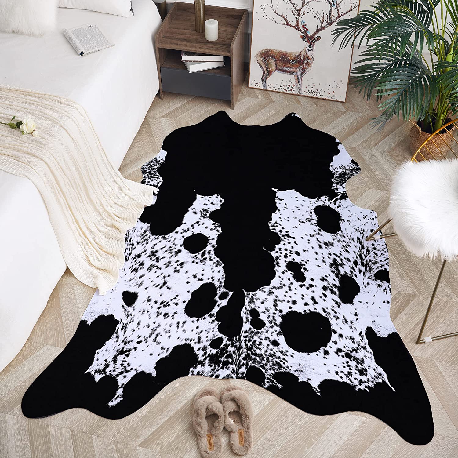 Scandinavian Polyester Area Rug with Animal Print