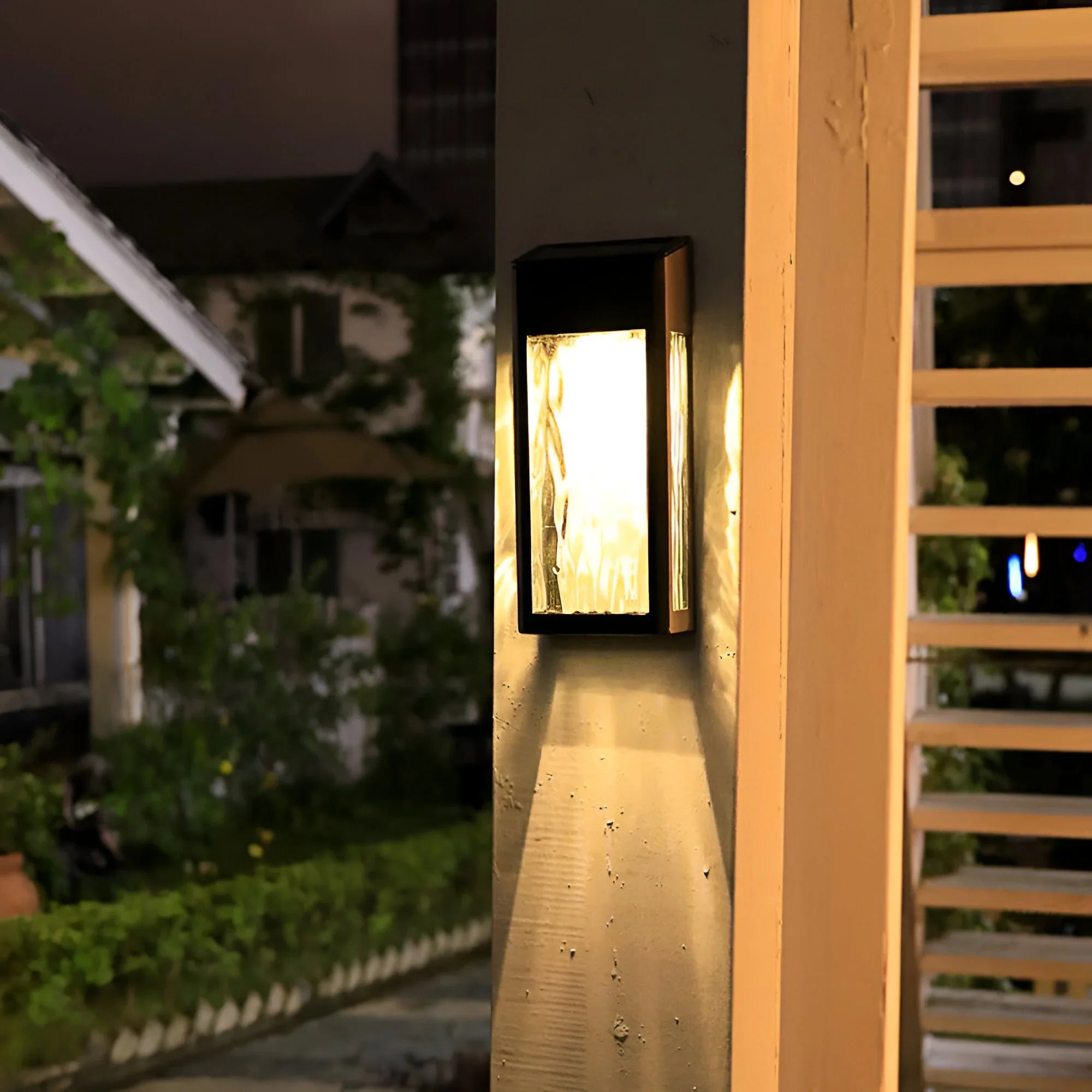 Solar-Powered IP65 LED Outdoor Wall Light
