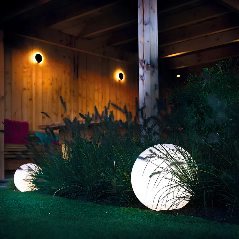 Solar LED Garden Globe Light