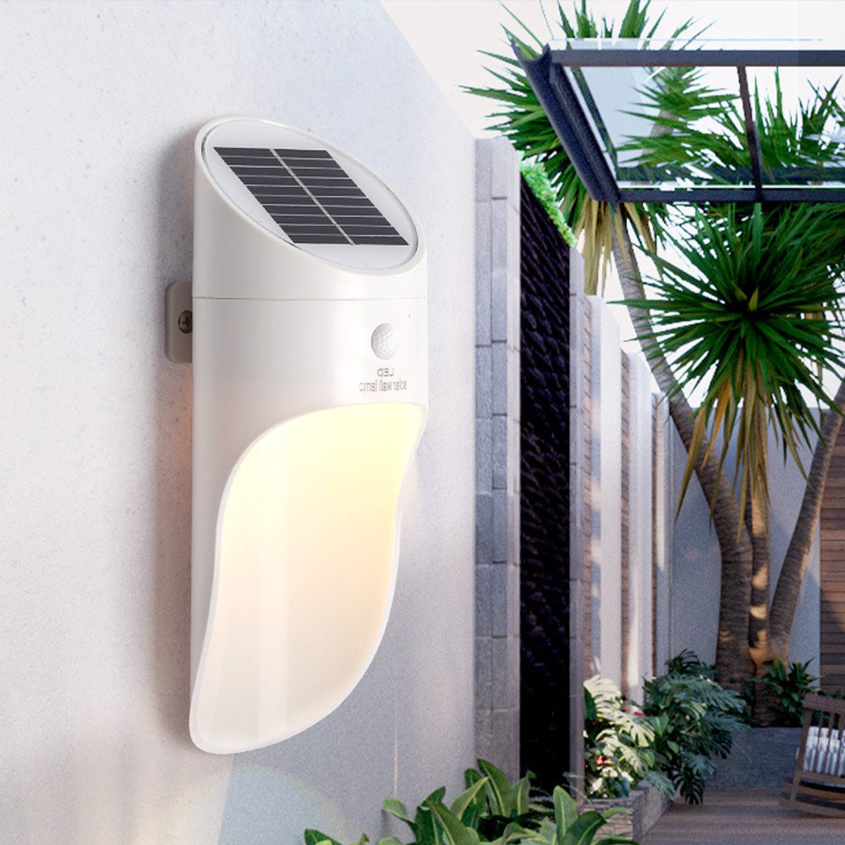 Solar Outdoor Wall Light with PIR Motion Sensor