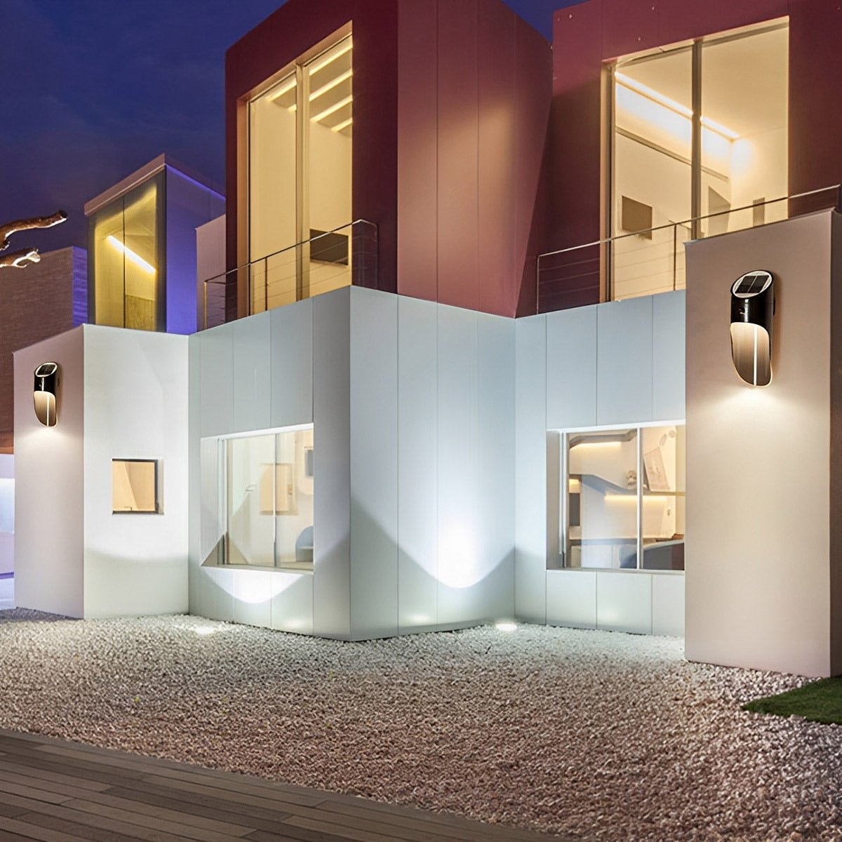 Solar Outdoor Wall Light with PIR Motion Sensor