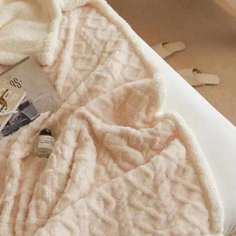 Thick Double-Sided Winter Fleece Blanket with Lamb Wool and Microfibre Flannel