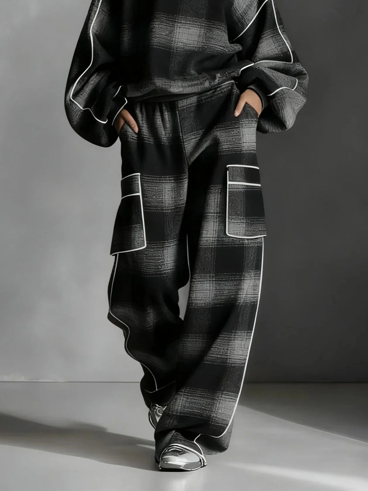 Women’s Oversized Check Two-Piece Lounge Set