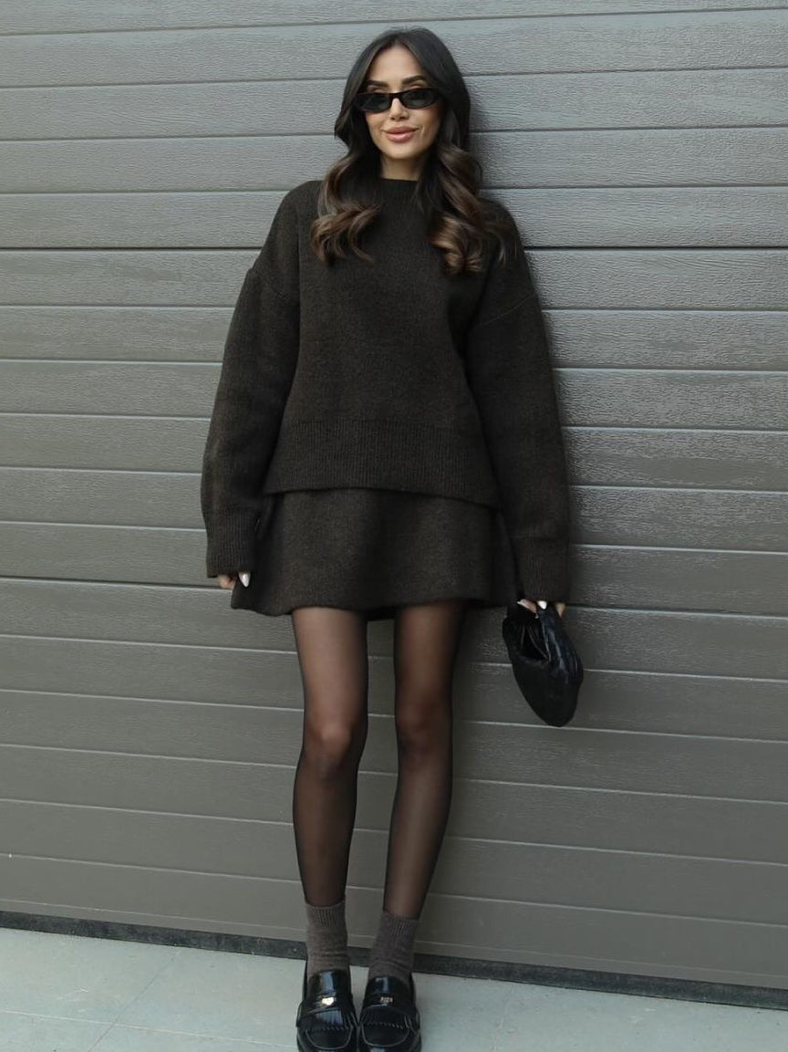 Women’s Pleated Knit Skirt Set