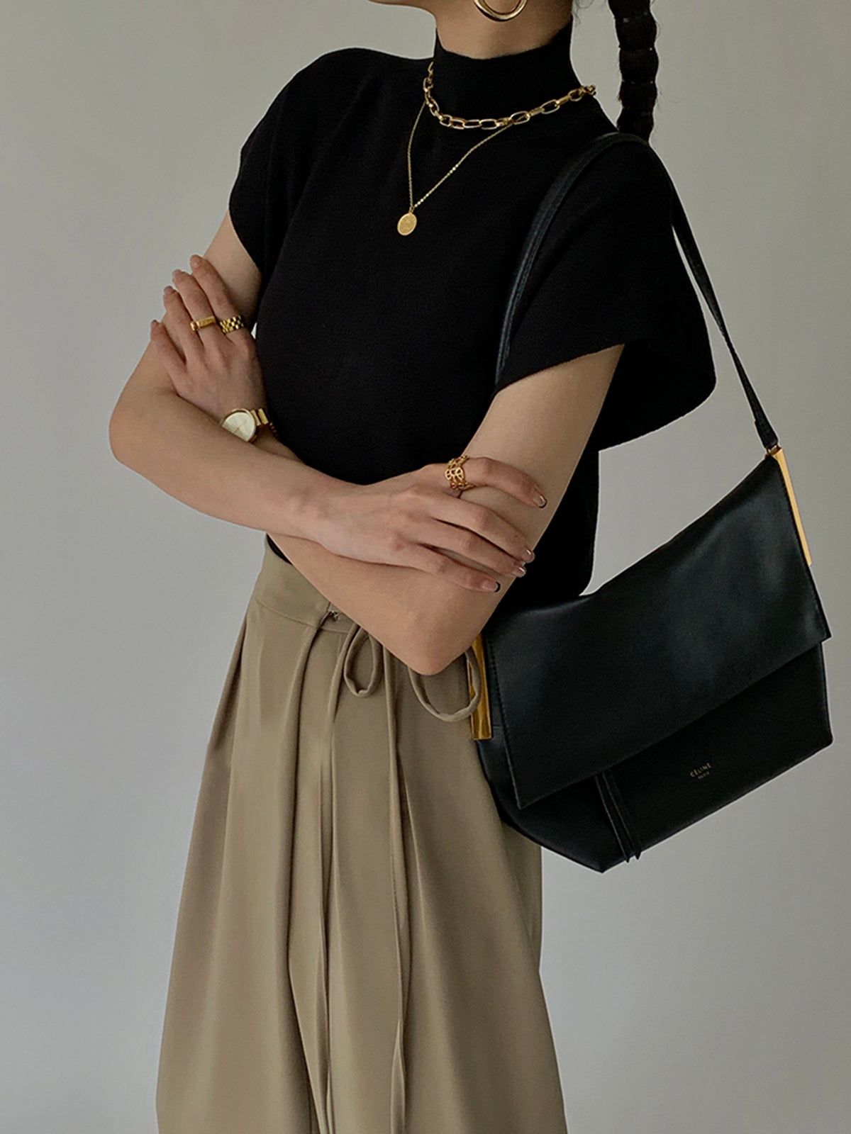 Women's Sleeveless Knit Sweater